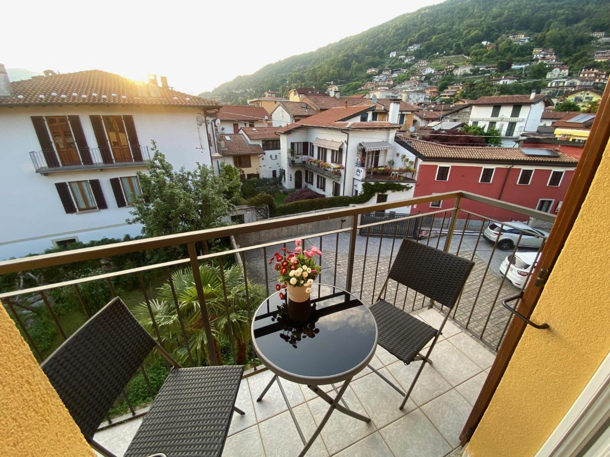 Penthouse Federico With Lake View - Residenza Silvana Verbania Eksteriør billede